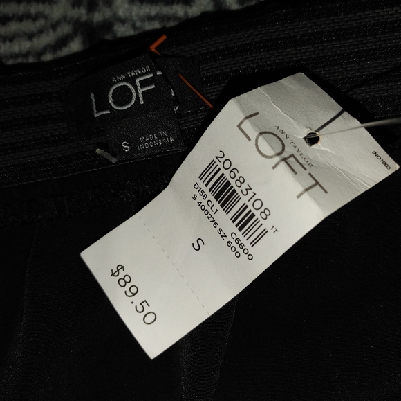 Black Strapless Jumpsuit Sz.S NWT Loft - Picture 8 of 9
